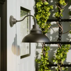 Carter Outdoor Wall Light, Black