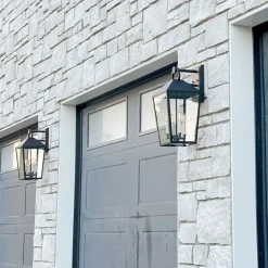 Cole Outdoor Wall Light, Large 21.5