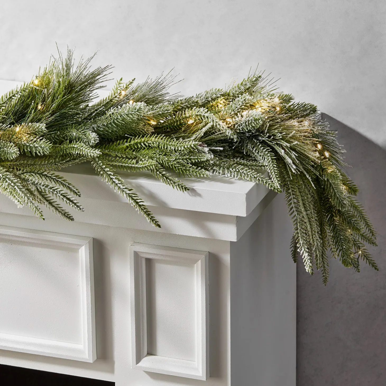 Cypress Winter Garland with 100 LEDs