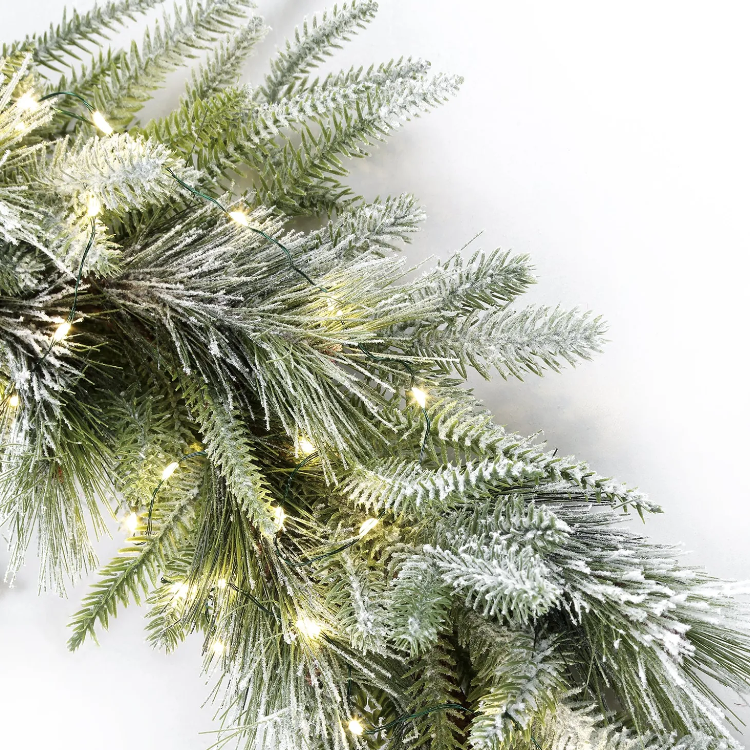 Cypress Winter Garland with 100 LEDs