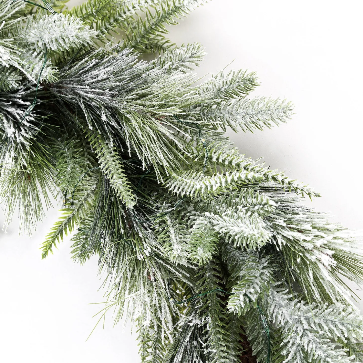 Cypress Winter Garland with 100 LEDs