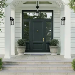 Cyrus Outdoor Wall Light, Medium