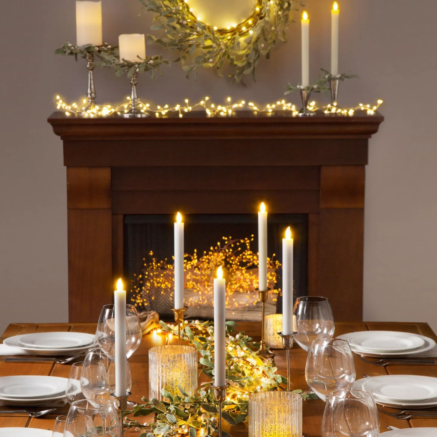 Frosted Mistletoe Garland with 100 LEDs