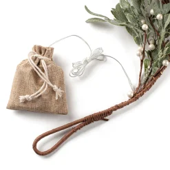 Frosted Mistletoe Garland with 100 LEDs