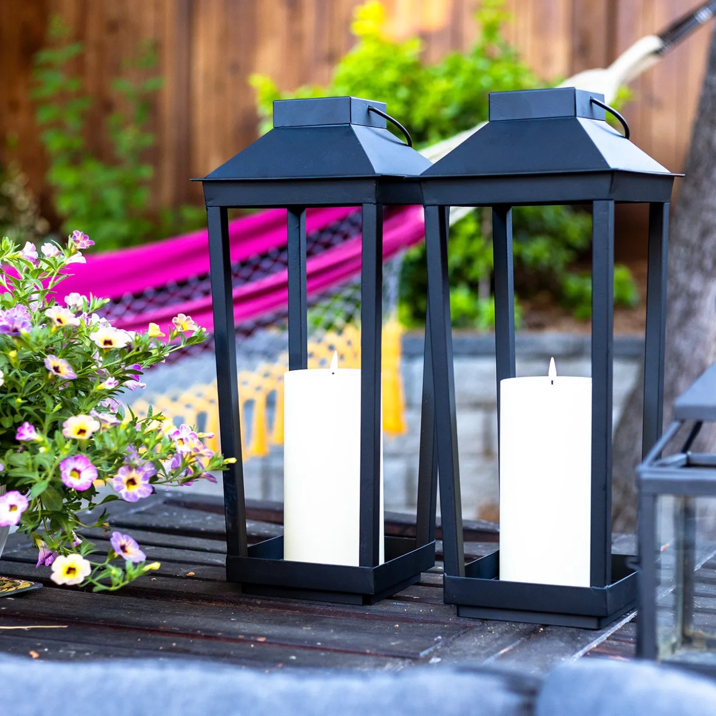 Open Box Ryder Solar Flameless Lantern, Medium