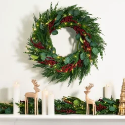 Winterberry and Greenery Wreath with 100 LEDs